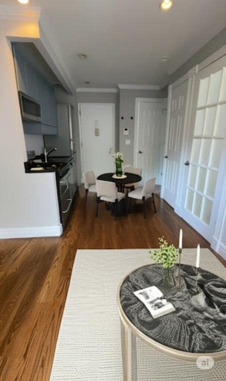 Photo - 422 E 9th St Unidad 10