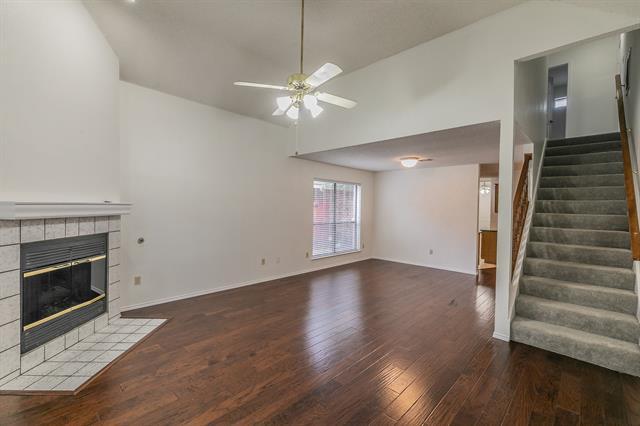 Photo - 409 Leisure Ln