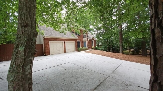 Photo - 5190 Southlake Dr