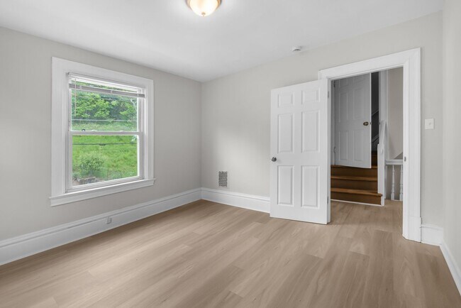 Photo - 589 5th St Unit 589 5th Street  2