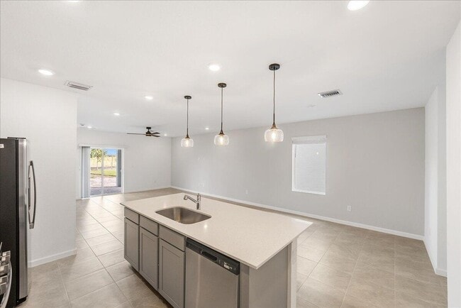 Photo - 11177 Fernbrook Dr