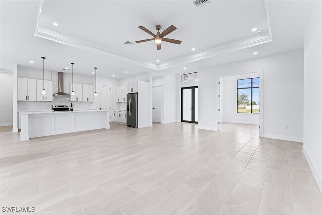 Photo - 129 NW 27th Pl