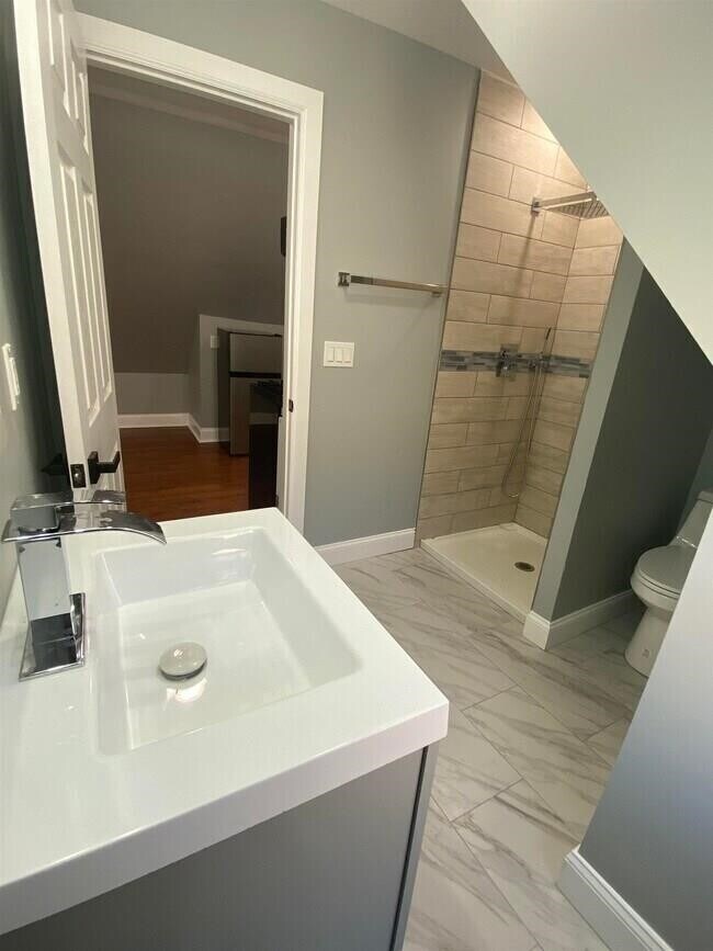 Photo - 24 W 35th St Unit 4