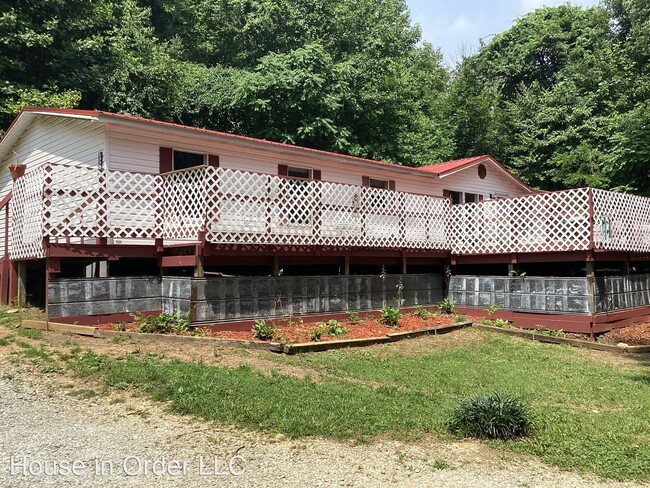 3 br, 2 bath House - 159 Cedar Creek Rd - 3 br, 2 bath House - 159 Cedar Creek Rd