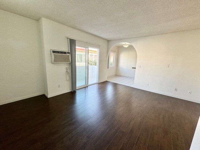 12236 Pacific Ave Unit 07