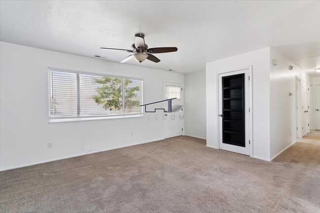 Photo - 772 N 800 W