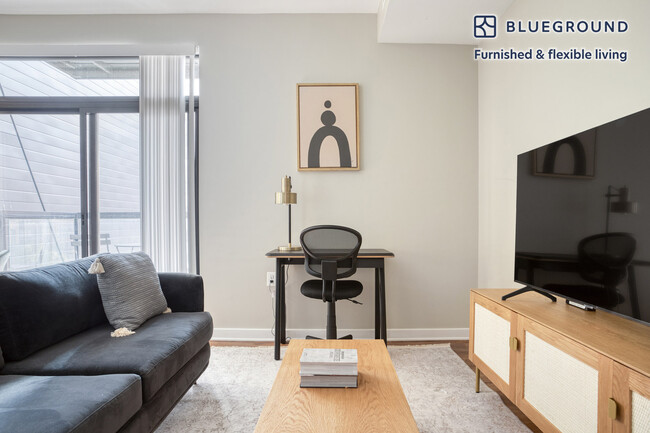 Building Photo - 1011 4th St NW Rental
