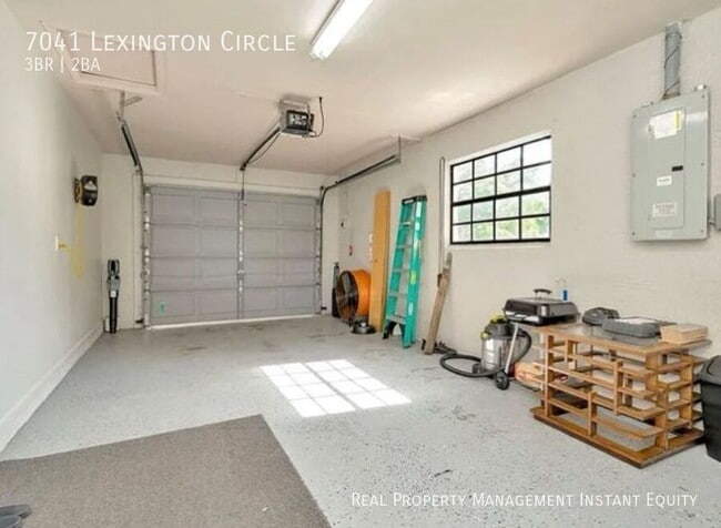 Photo - 7041 Lexington Cir