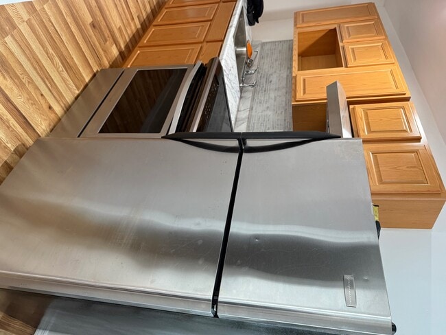 Building Photo - 111-23 Inwood St