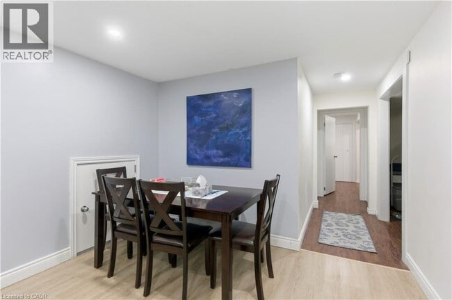 Photo - 111 Britten Close