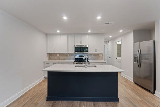 Photo - 2228 Leeham St Unit B
