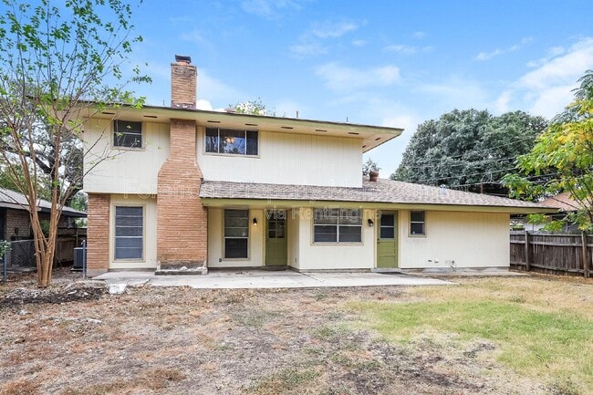 Photo - 3647 Pinebluff Dr