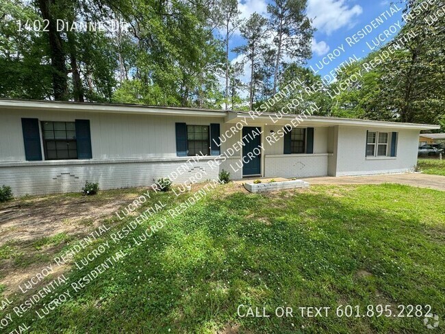Building Photo - 1402 Dianne Dr Rental