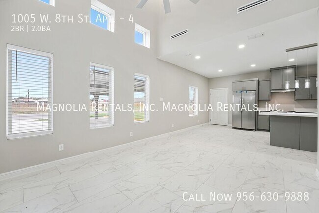 Photo - 1st Month Free with 13 Month Lease Unidad 4