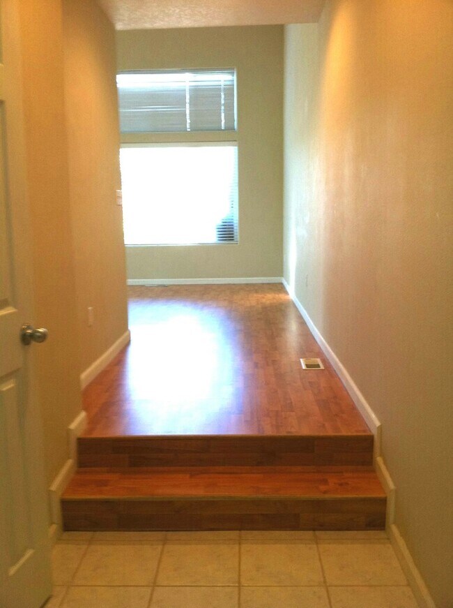 Entry Hall - 20155 NE Halsey St