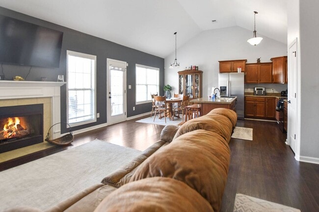 Photo - Pet Friendly Three Bedroom with Bonus!