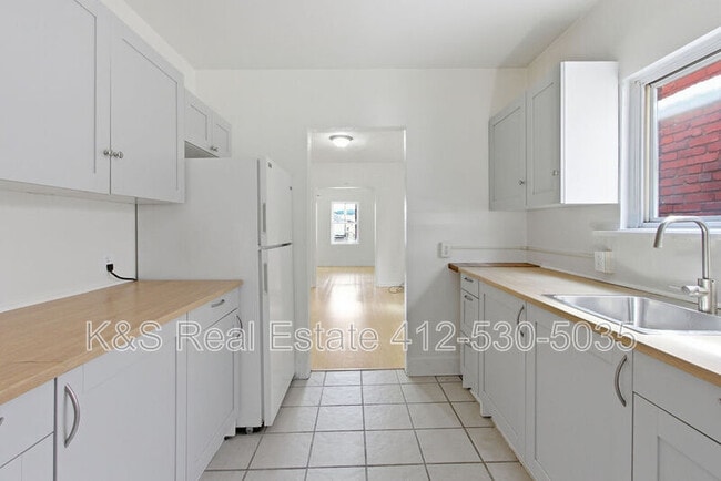 Photo - 545 Sixth Street - 2