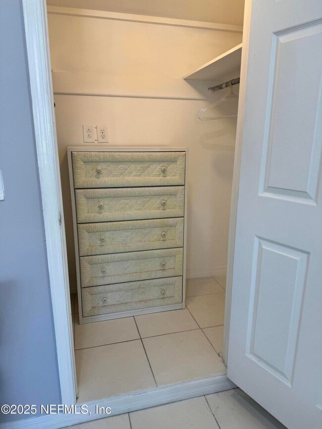 Photo - 7826 Bellemeade Blvd S