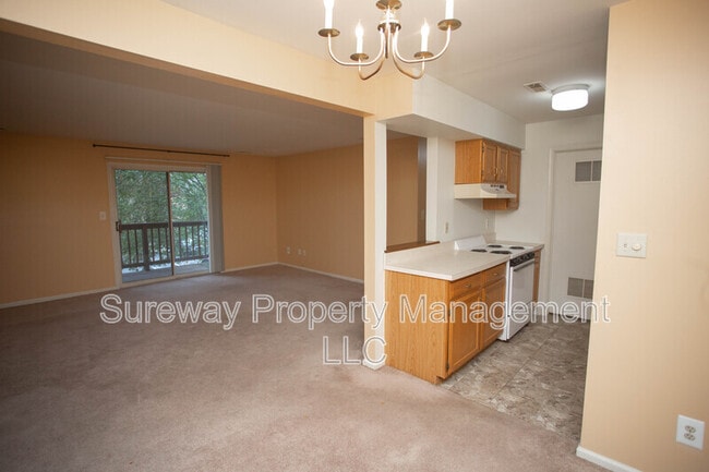 Photo - 115 Claire Ct