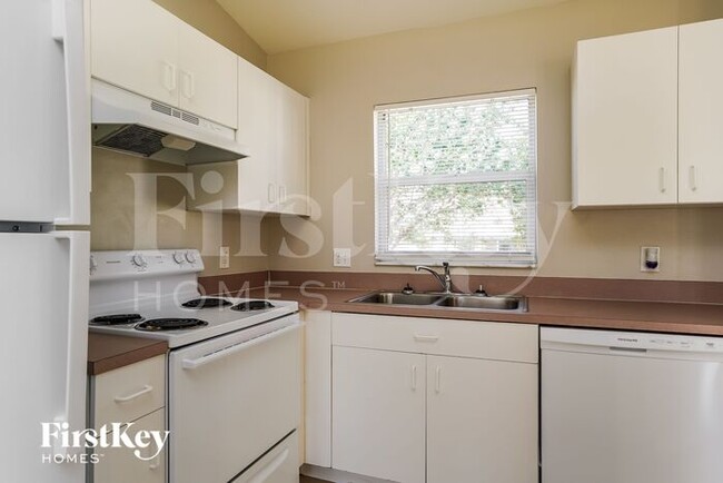 Photo - 3824 SW 15th Ave House