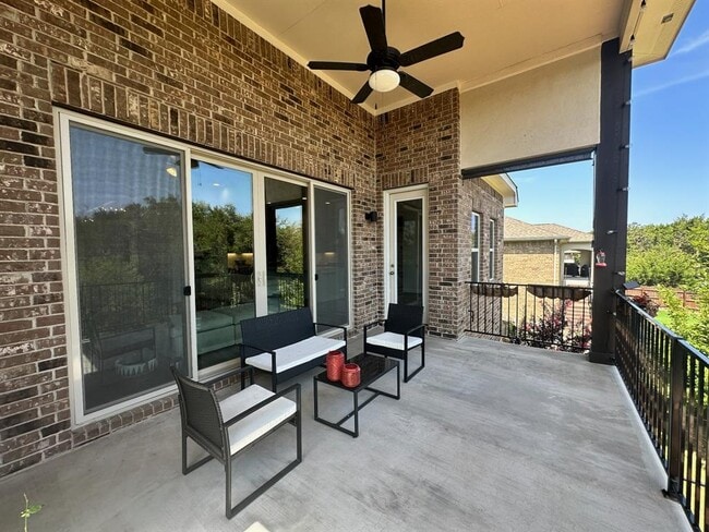 Photo - 240 Brentwood Dr