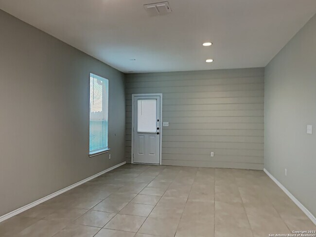 Photo - 10942 Honorly Cv