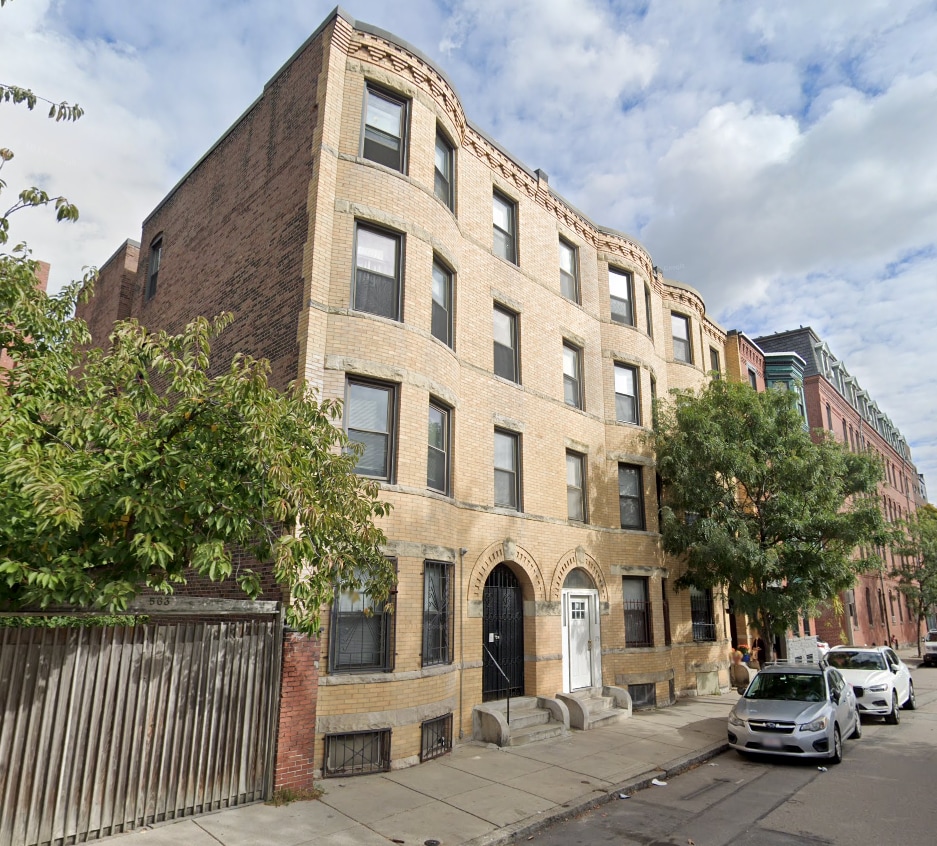 Photo - 179 Northampton St Unit 3