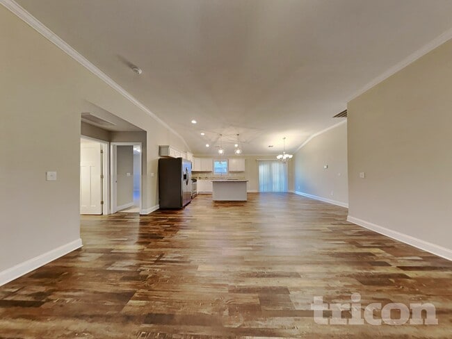 Photo - 228 Hallmark Cir