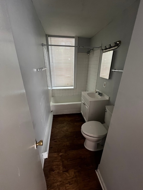 1022 Maplewood Ave Unit 1 bedroom