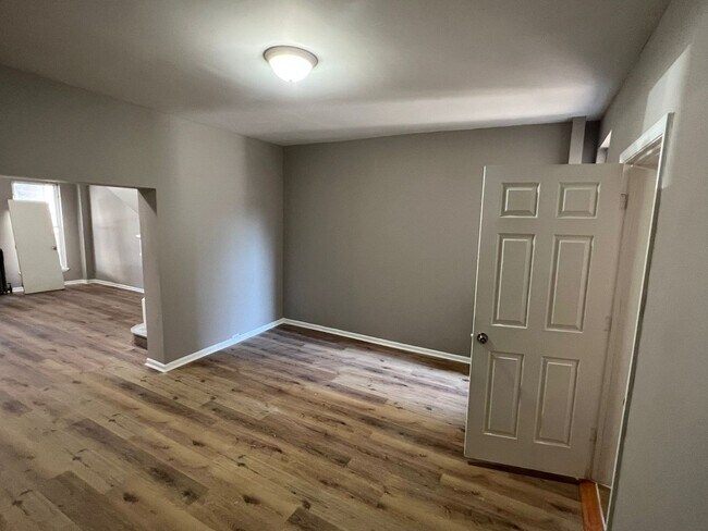 Photo - Huge 3 Bedroom with a FINISHED Basement!