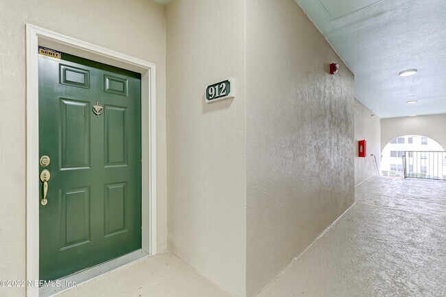 8601 Beach Blvd Unit 912