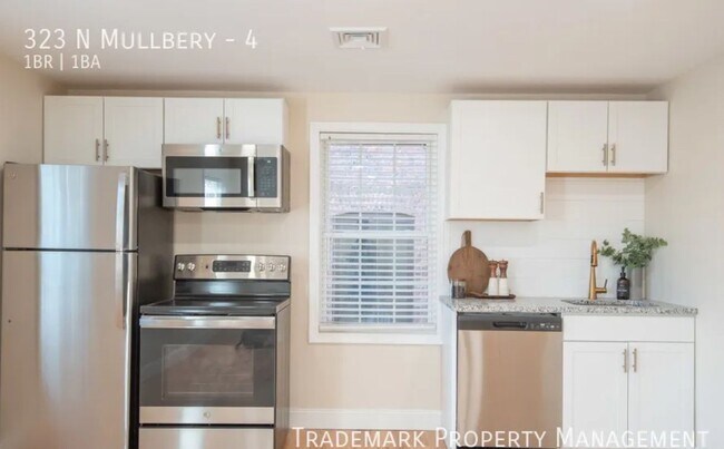 Photo - 323 N Mulberry St Unidad 4