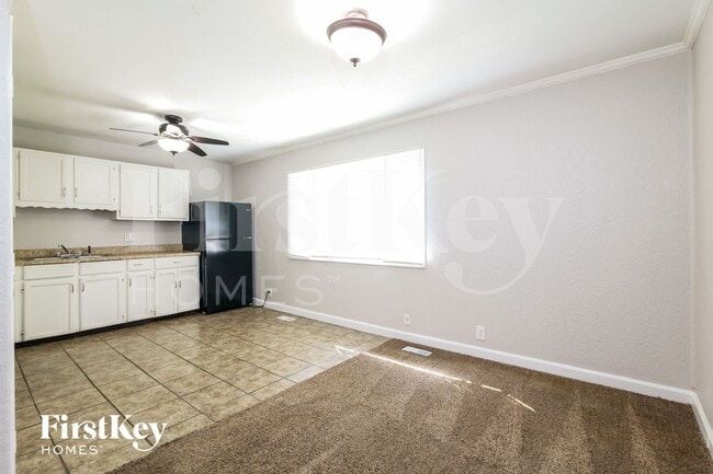 Photo - 6107 E 152nd St