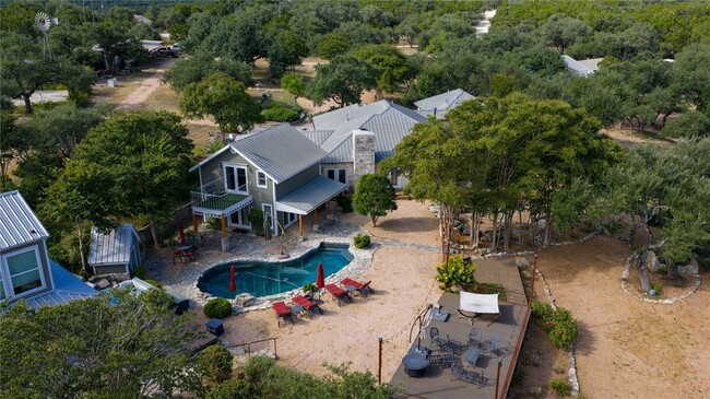 Building Photo - 0 Rainbows End Rd Rental