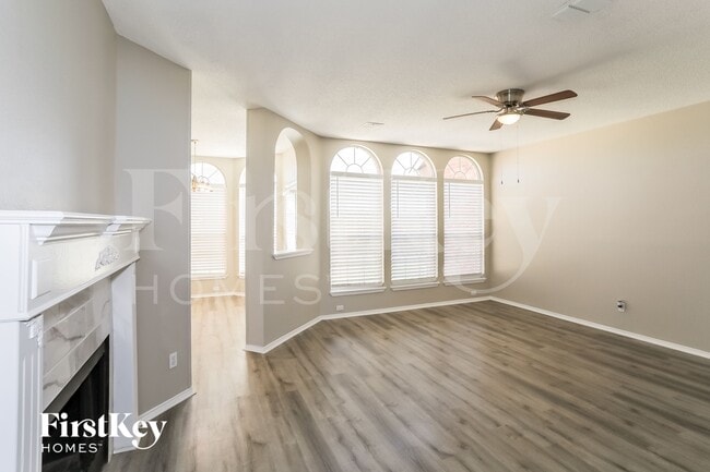 Photo - 5210 Orlando Cir