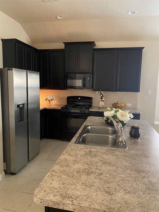 Photo - 22810 Highland Bluff Ln