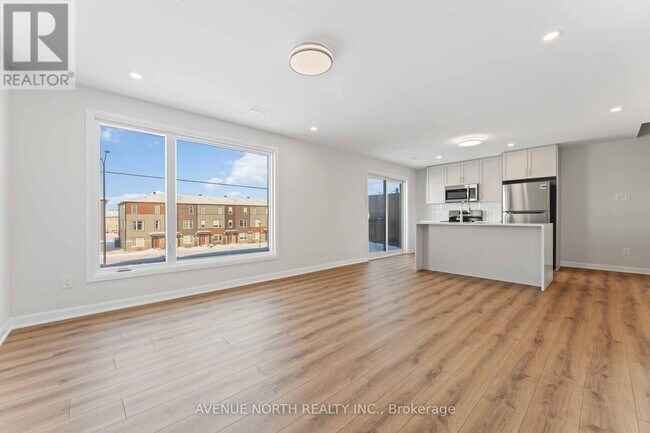 Photo - 1213 Creekway Private