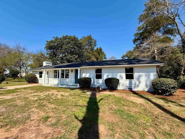 Photo - 105 Miller Ct