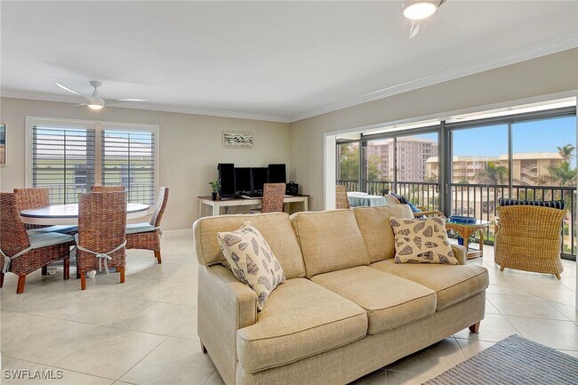 Photo - 2880 Gulf Shore Blvd N Unit 410