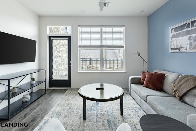 Building Photo - 1100 Prism Pl Unit 110-306