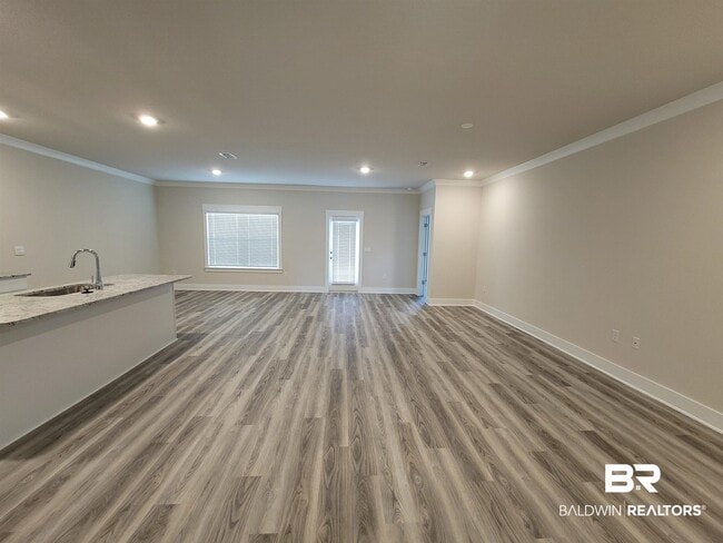 Photo - 1045 Hayward Lp
