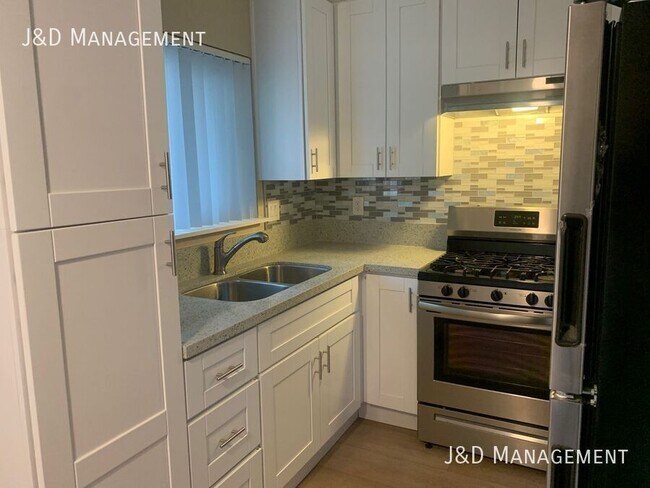 Photo - 2664 Magnolia Ave Unidad 3