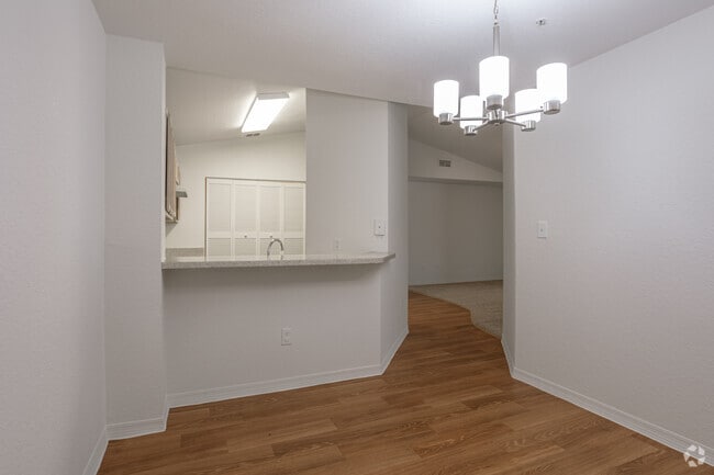 3BD, 2BA - 1263SF