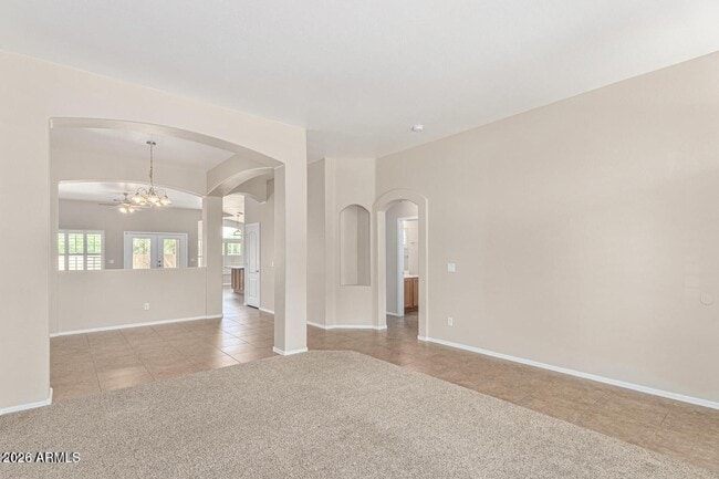 410 E Kent Ave