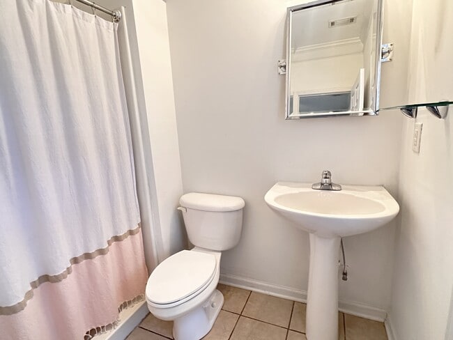 Photo - 307 Savoy Ct