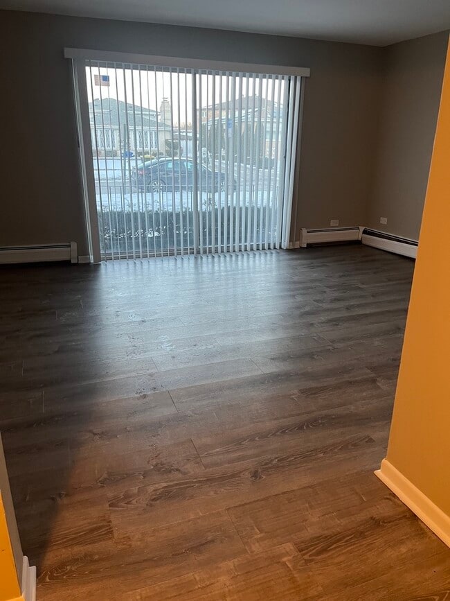 Photo - 6131 Marshall Ave Unit 1E