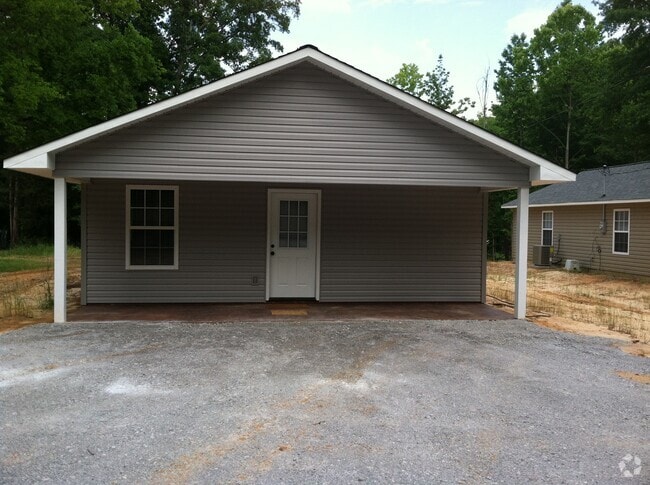 Building Photo - 1036 Sun Creek Rd Rental
