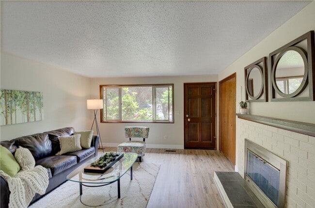 Photo - Desirable west side location! 2 bed/ 1.75 bath. Olympia school district