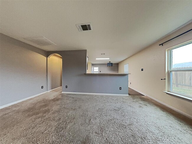 1404 Breanna Ln