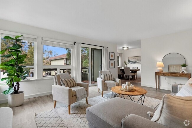 Building Photo - Modern 2BD/2BTH Condo for Lease Richmond V... Unit 311